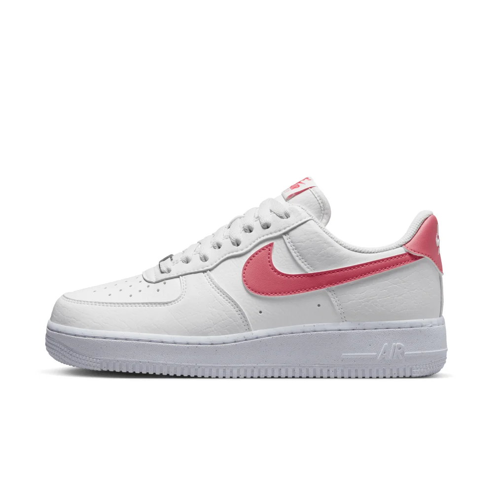 Nike Air Force 1 07 SE DV3808-100 / weiss