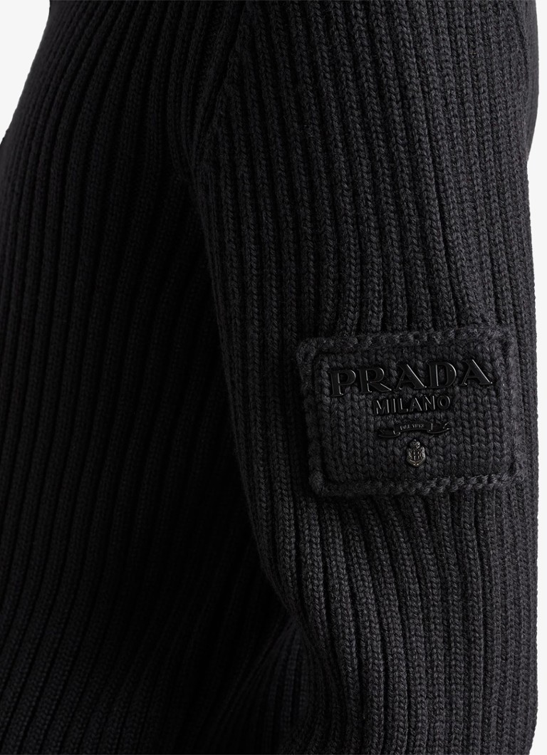 Vestă Prada din lână virgină cu nervuri și logo