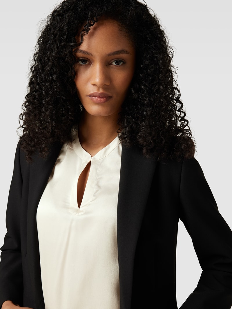 Bluse mit Schlüsselloch-Ausschnitt in beige