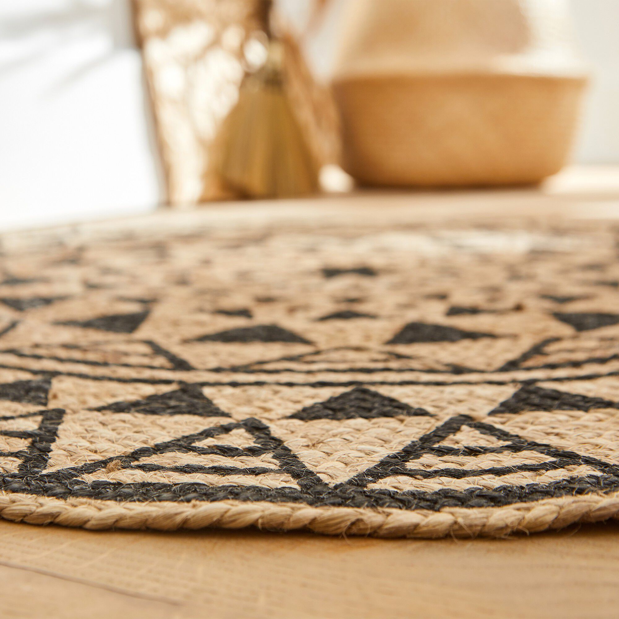 Tapis rond en jute imprimé noir