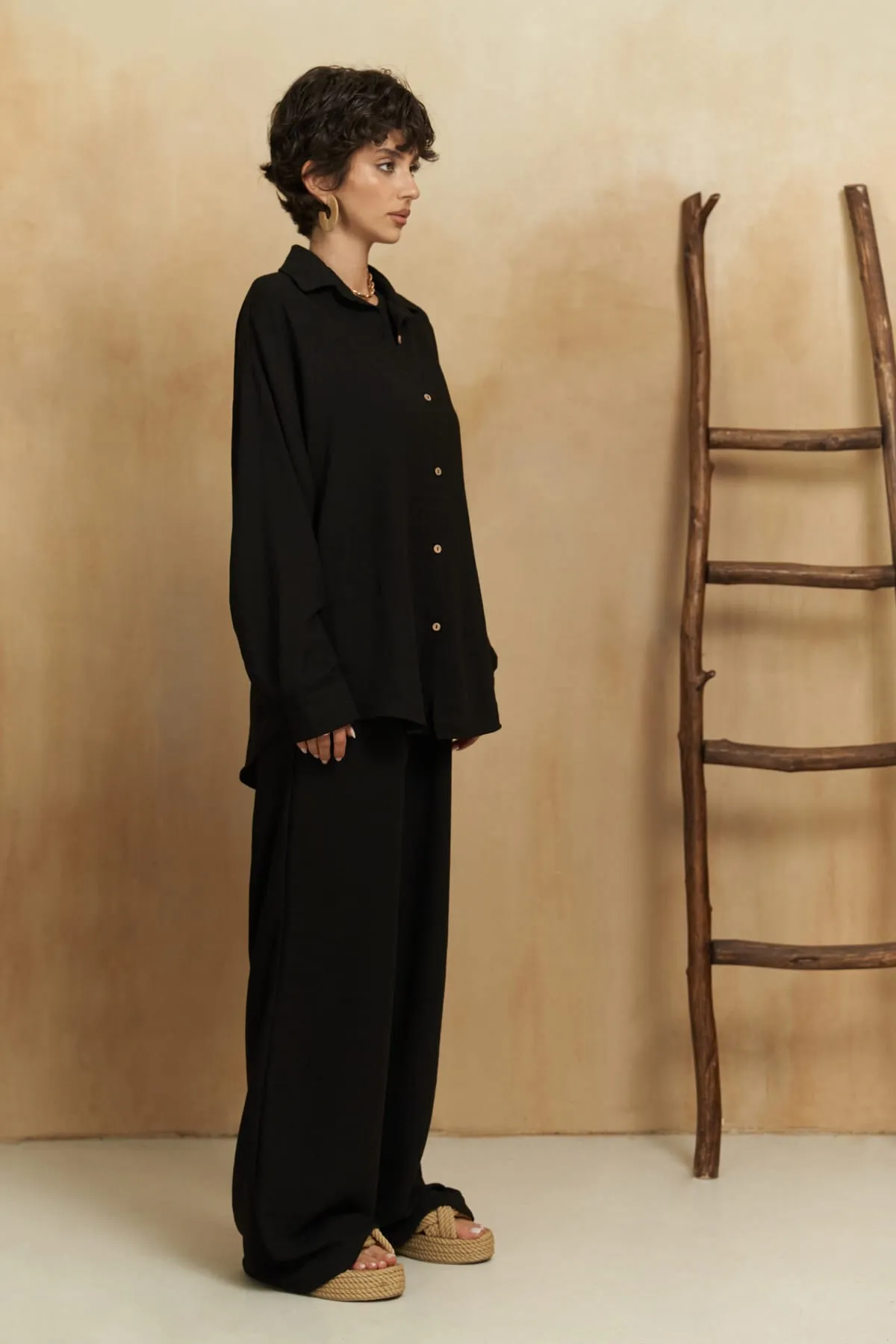 BOHEMAİ  Pedasa – Schwarzes Hemd- und Hosen-Set