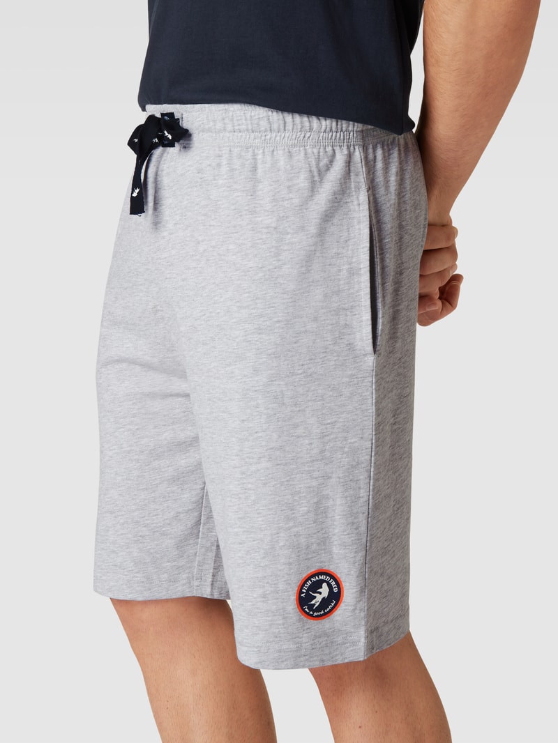 Sweatshorts in melierter Optik in mittelgrau meliert