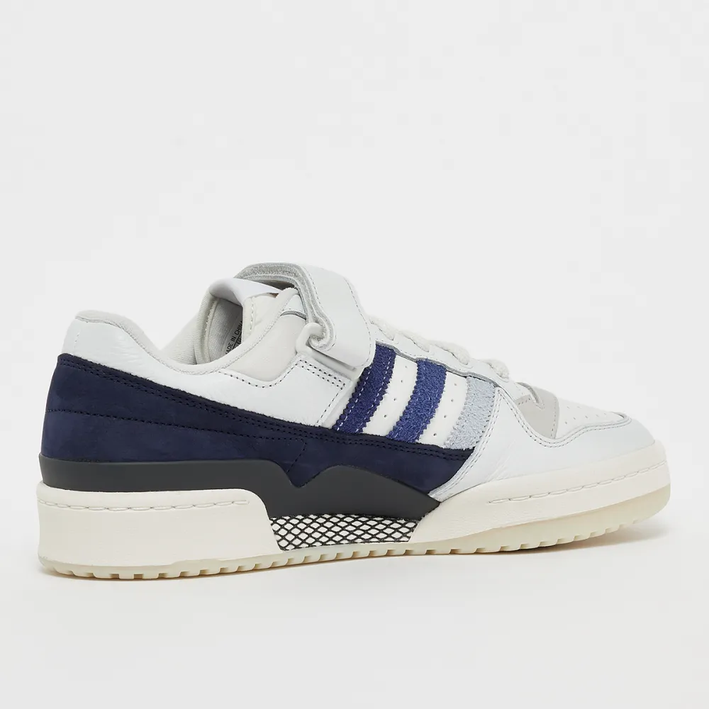 adidas Forum Low IE8352 / weiss