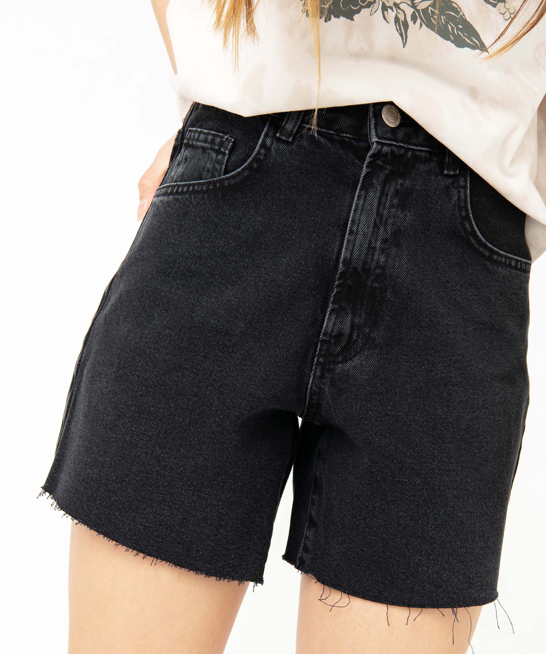 Short en jean femme taille haute à bords francs noir | GEMO