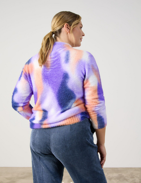 Kuscheliger Pullover mit Print