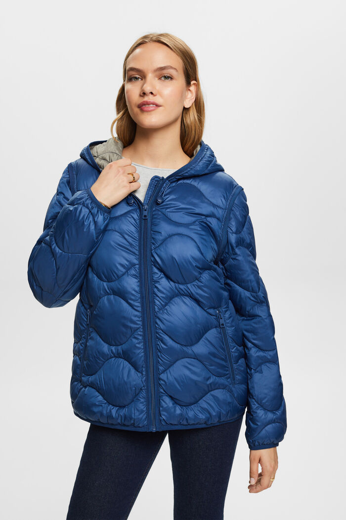 Recycelt: Wandelbare Steppjacke mit Kapuze