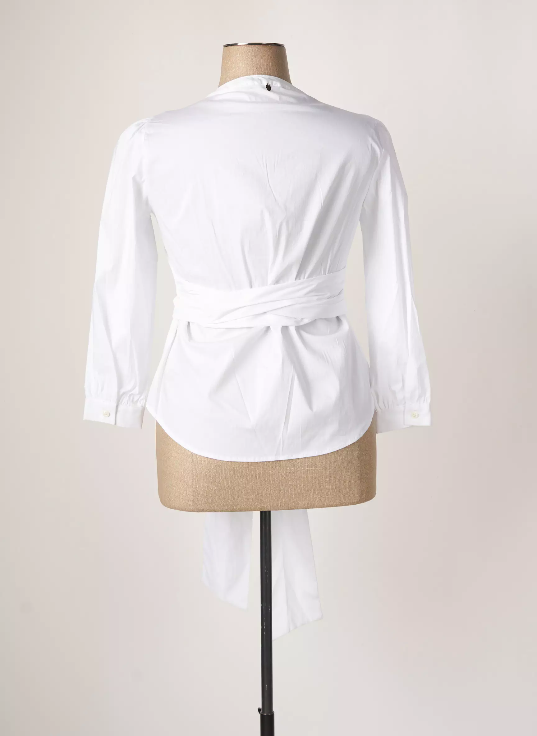 Carla Montanarini Chemisiers Femme couleur blanc