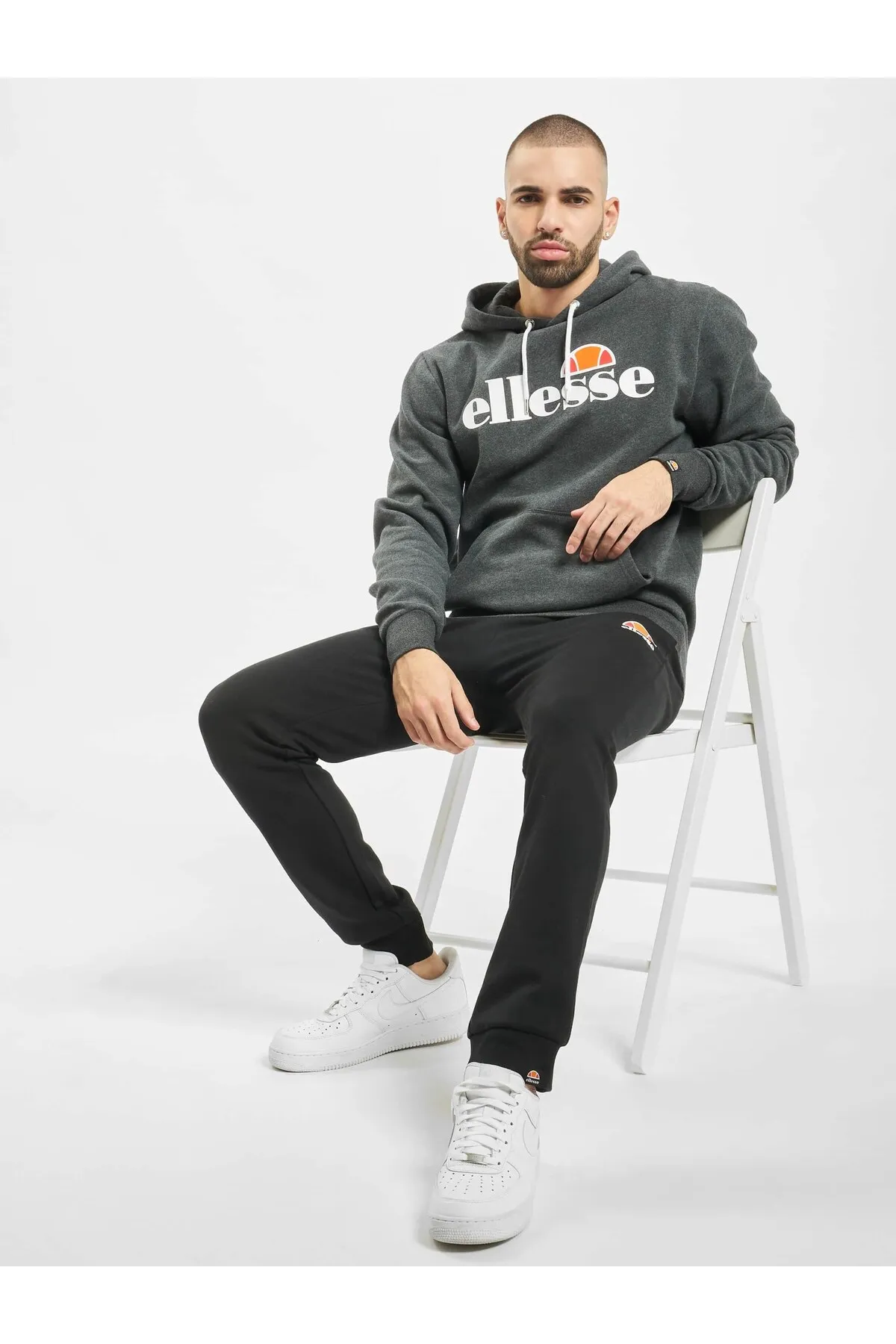 Ellesse  Sweatshirt - Grau - Regular Fit