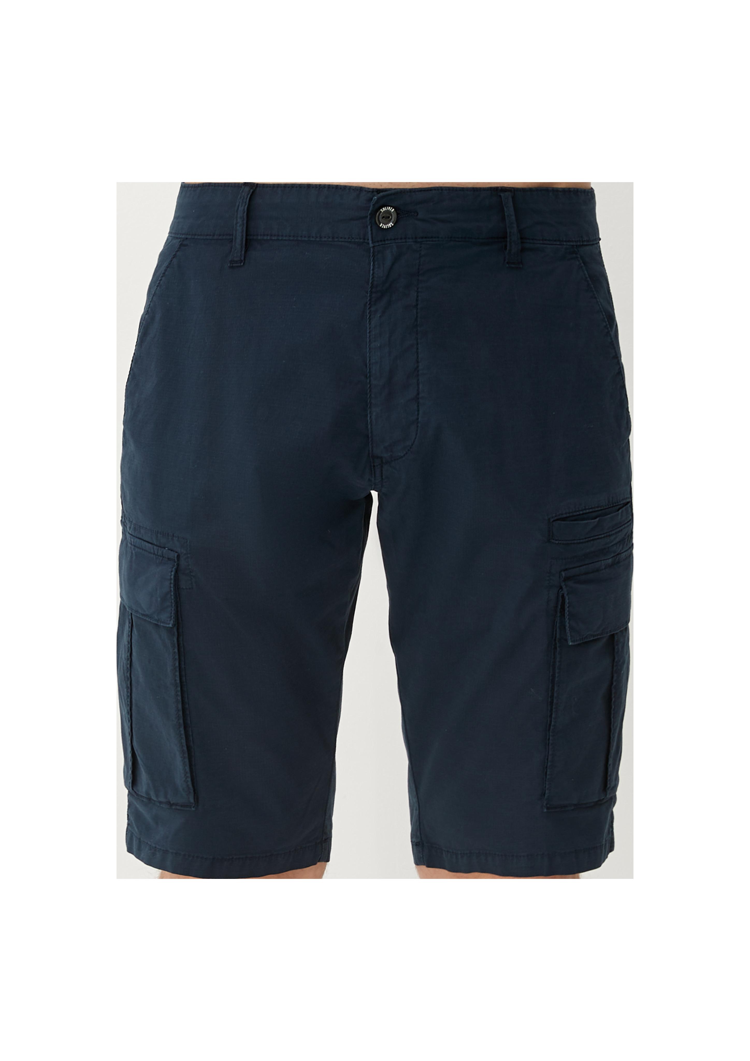 Relaxed: Bermuda mit Cargotaschen  2132921-5955