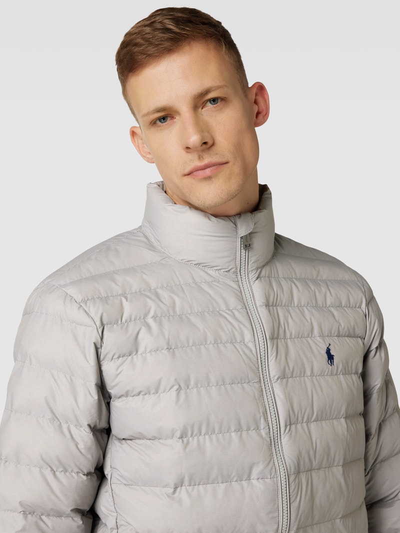 Steppjacke mit Label-Stitching Modell 'TERRA' in hellgrau