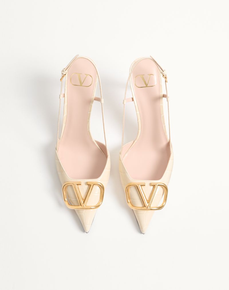 Sapato de salto slingback de 80 mm em couro de bezerro com estampa da assinatura VLogo.