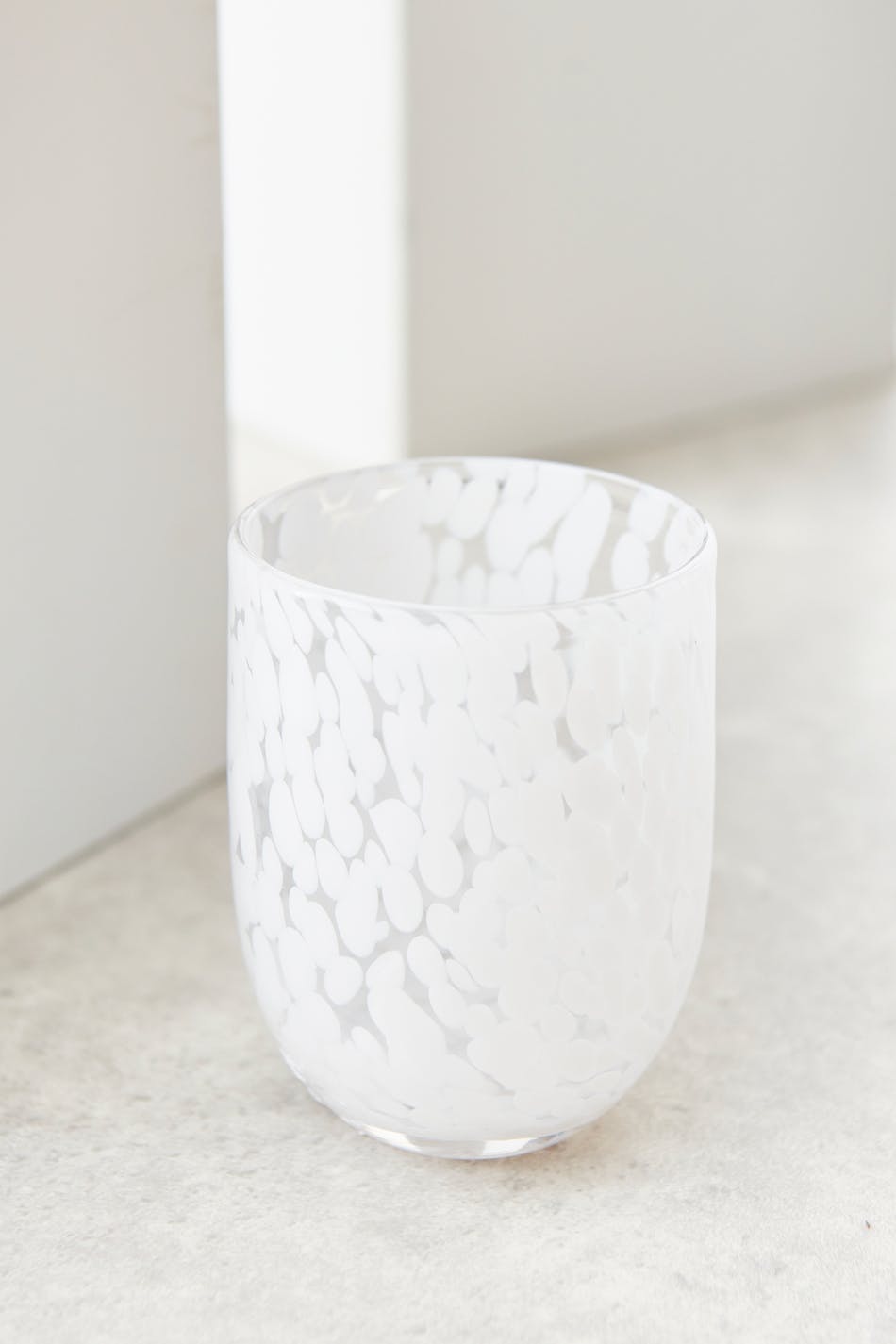Splash glass