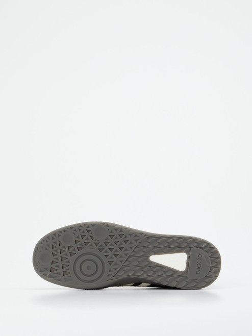 Sneaker-46610070021 Back 70