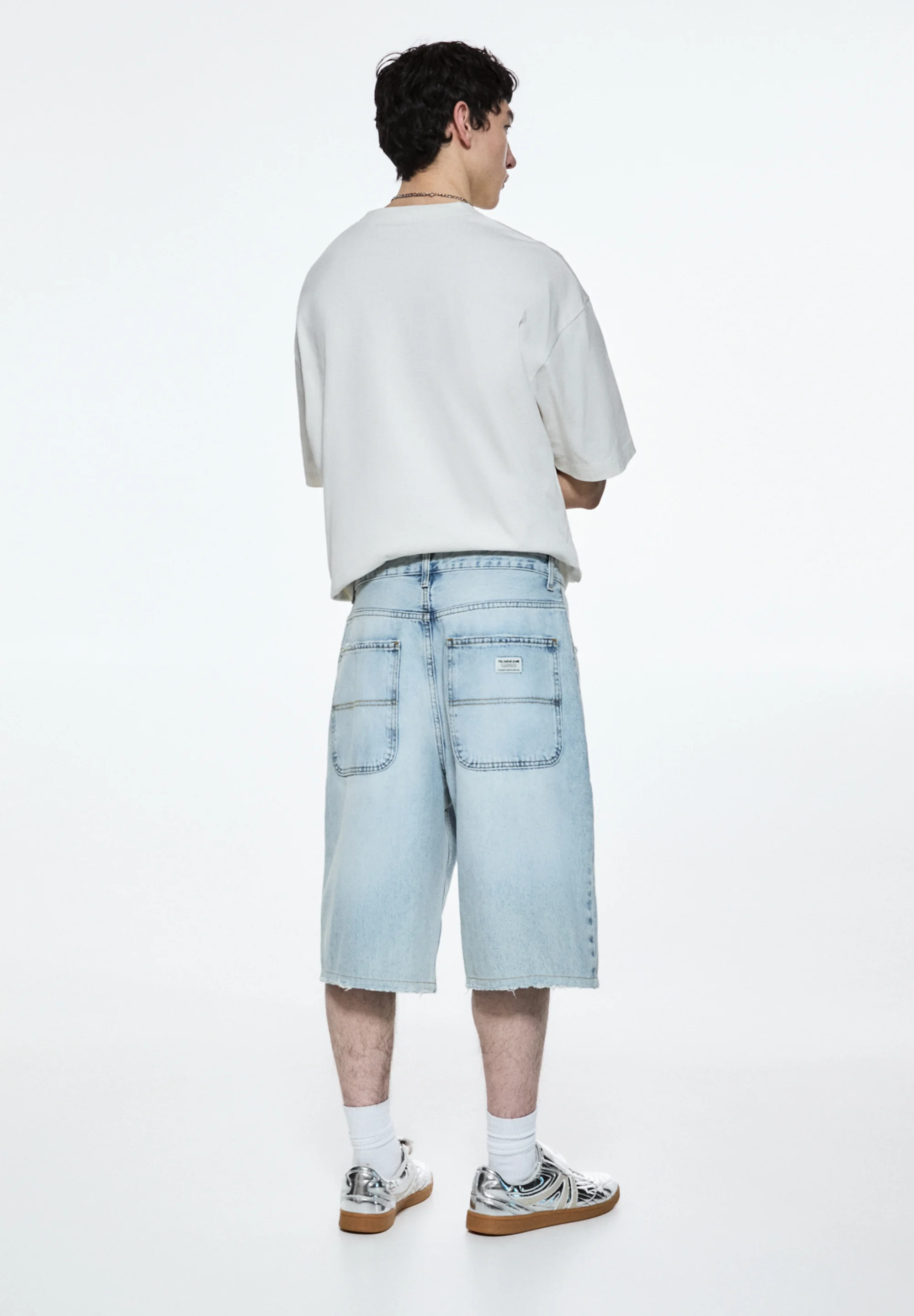 PULL&BEAR SKATER - Shorts vaqueros