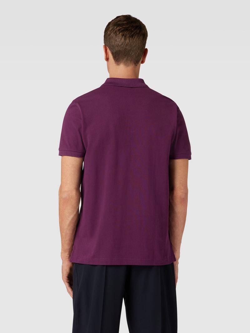 Poloshirt mit Label-Stitching in aubergine