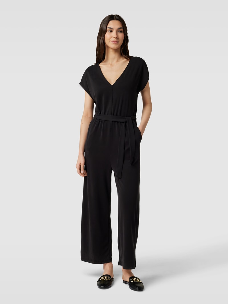 Jumpsuit mit Bindegürtel in schwarz