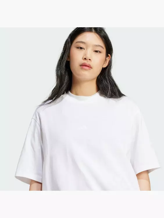 adidas Essentials Contemporary Logo Boyfriend T-Shirt