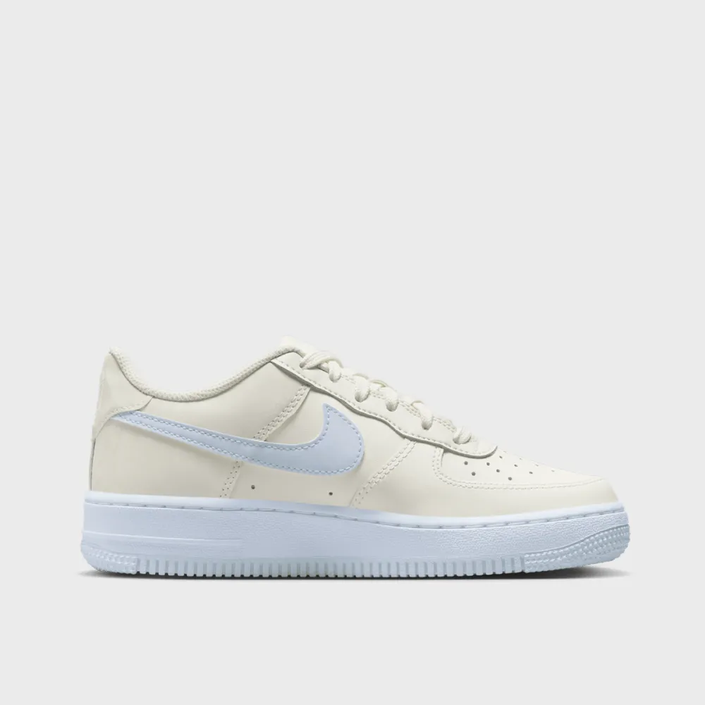 Nike Air Force 1 GS CT3839-110 / weiss