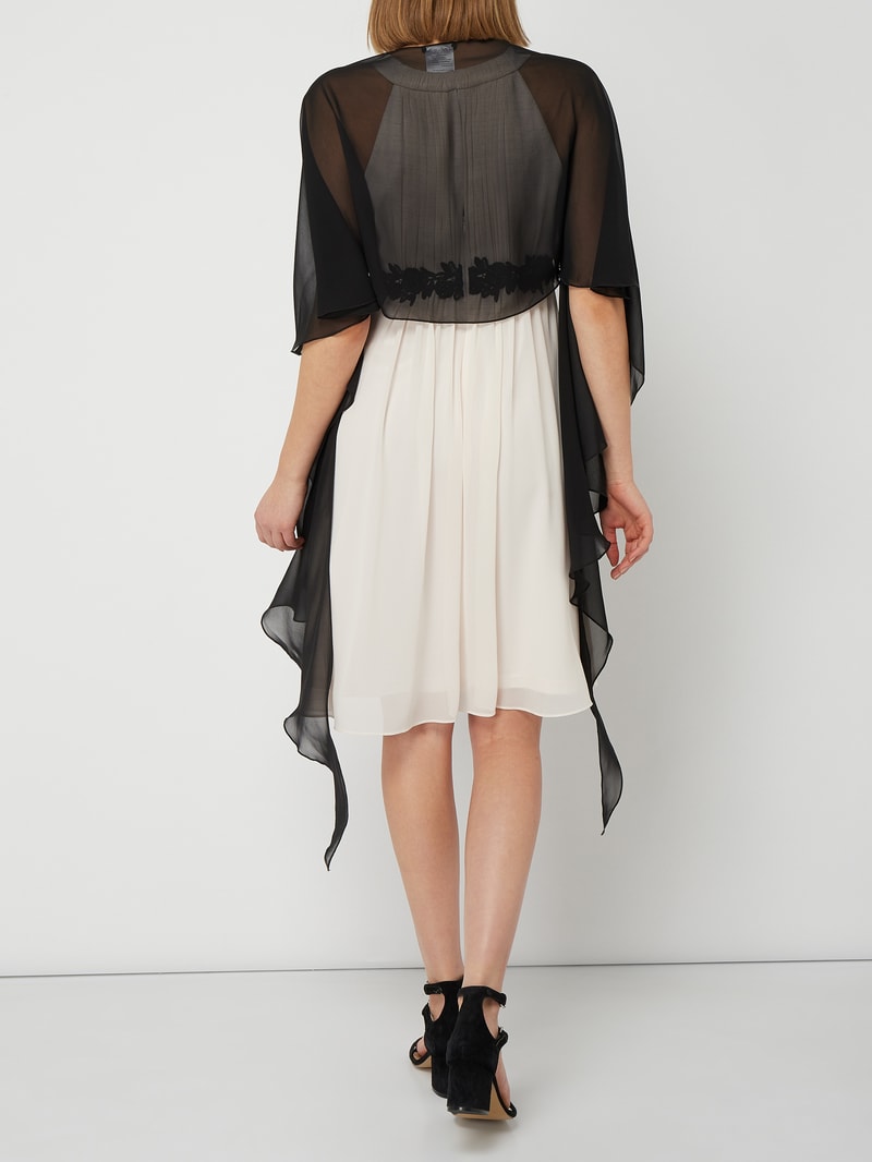 Stola aus Chiffon in schwarz