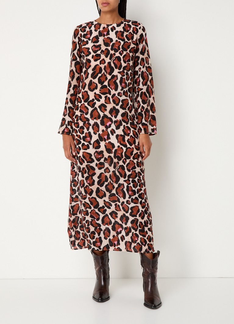 Vestido túnica largo Aurora de Fabienne Chapot, con estampado de leopardo y abertura lateral.