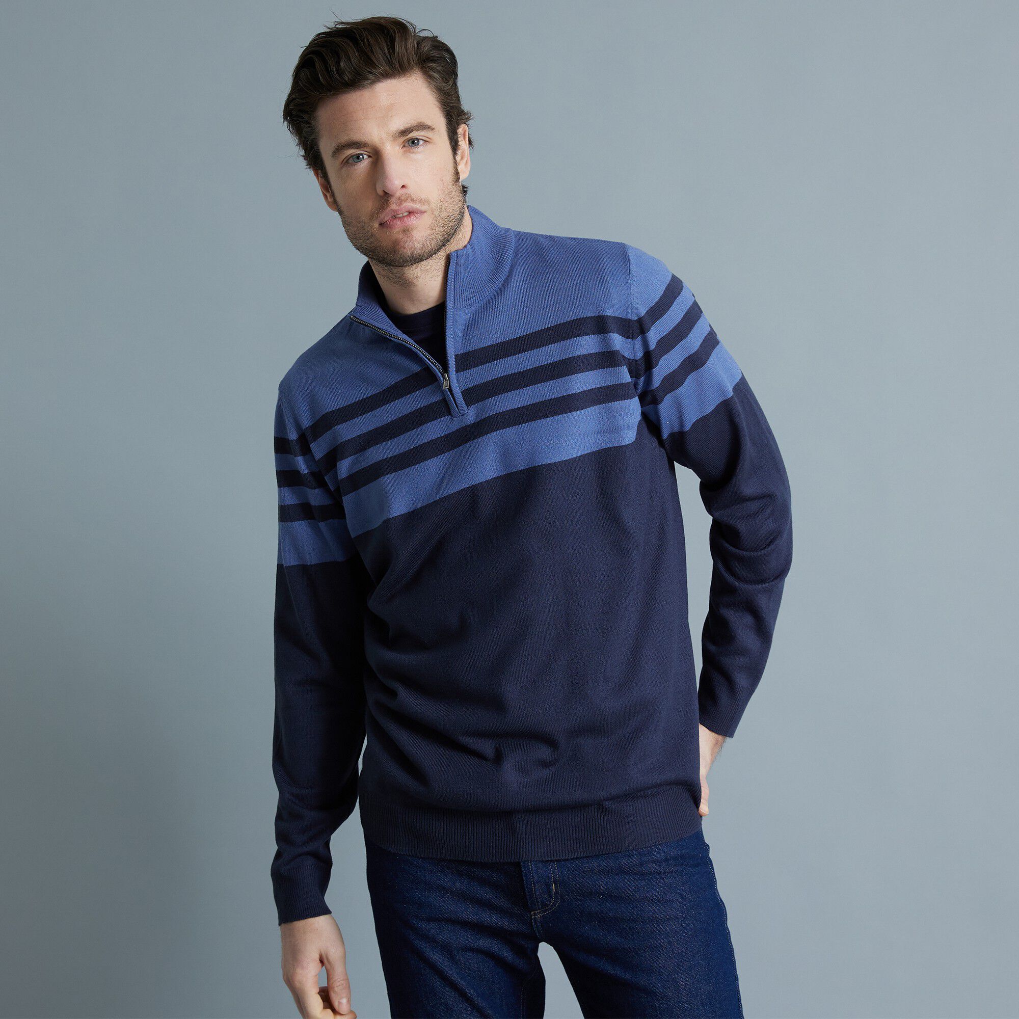 Pull rayé col montant zippé toucher cachemire
