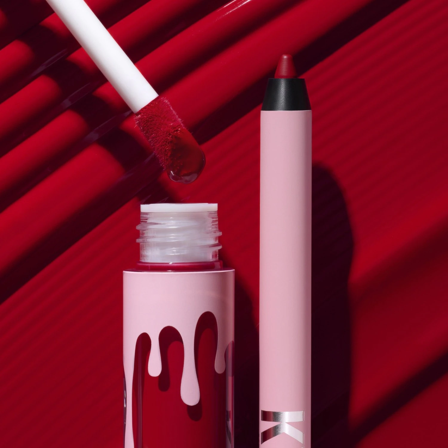 KYLIE COSMETICS Velvet Lipkit