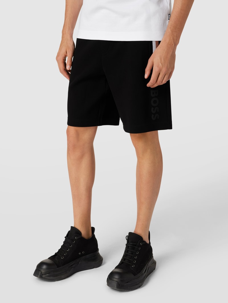 Sweatshorts mit Galonstreifen Modell 'Lamson' in schwarz