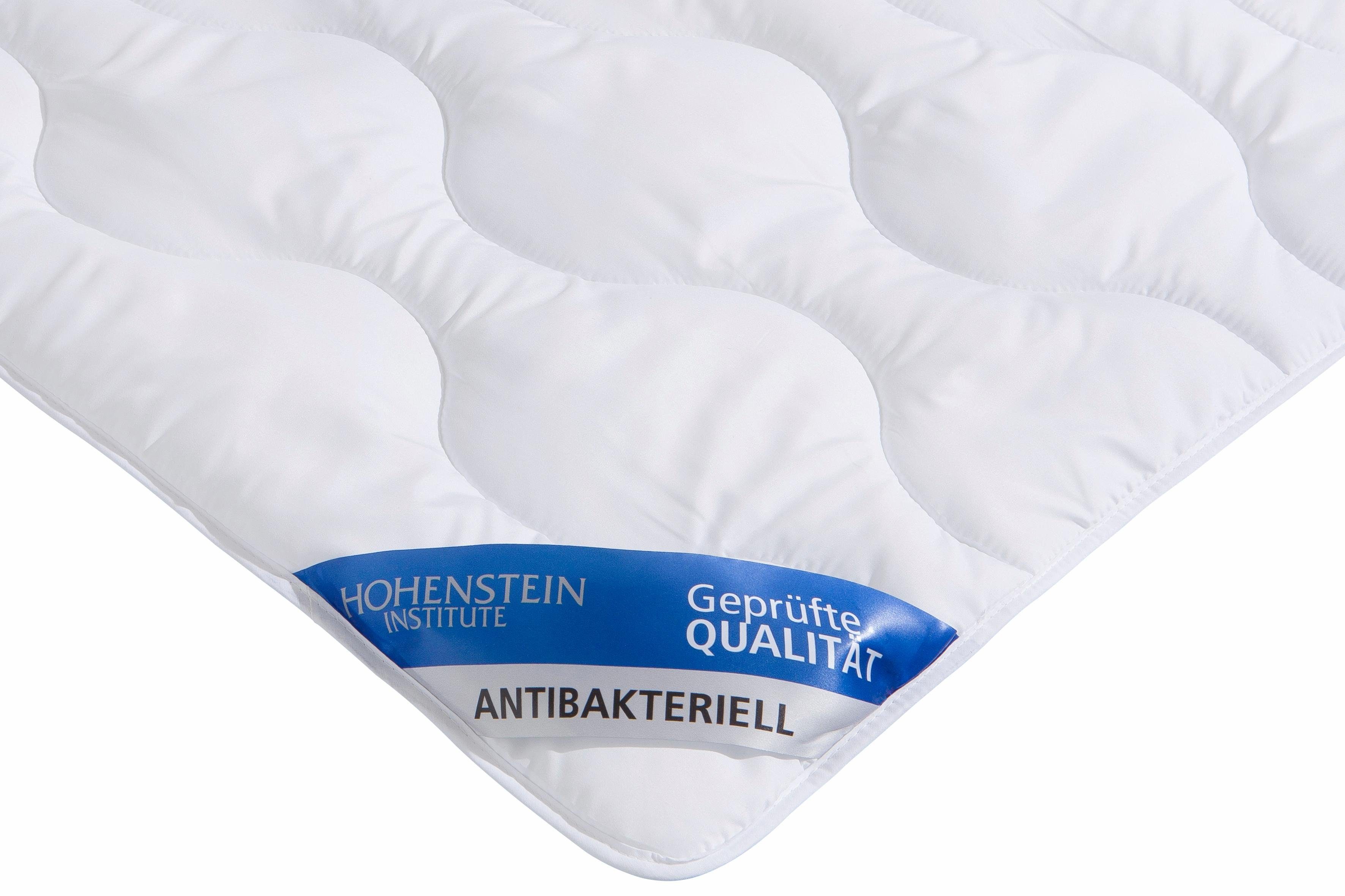 Kunstfaserbettdecke, Hohenstein Bettdecke, 135x200 oder 155x220 cm, für Sommer oder Winter, Jekatex, Füllung: Polyester, Bezug: Polyestergewebe, mit antibakterielle Wirkung durch Aegis-Technologie