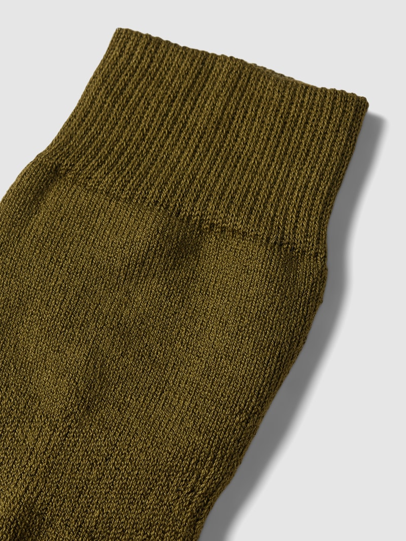 Socken mit rutschfester Sohle in dunkelgrün