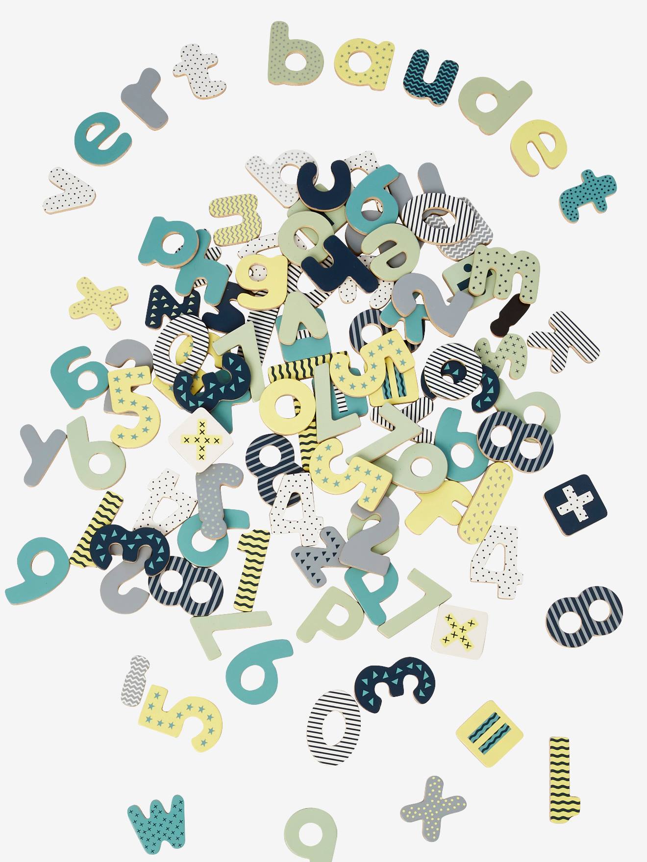 Chiffres et lettres minuscules magnétiques en bois FSC® multicolore