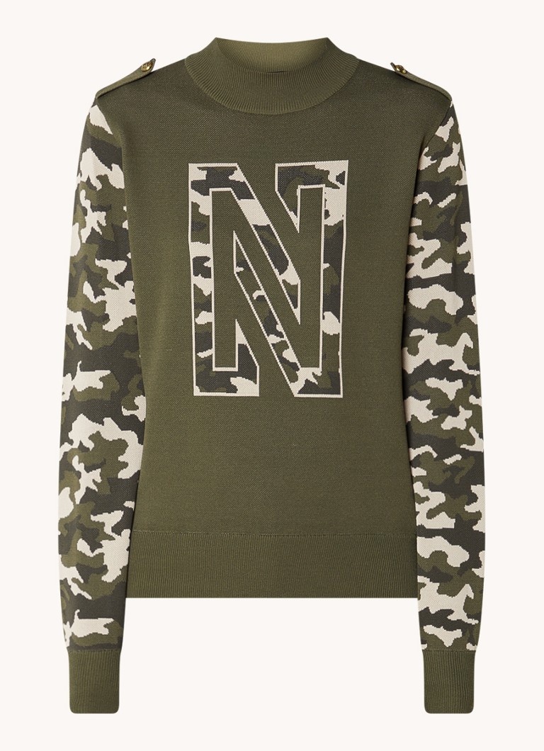 Maglione a maglia fine NIKKIE Agreta con stampa mimetica e collo alto