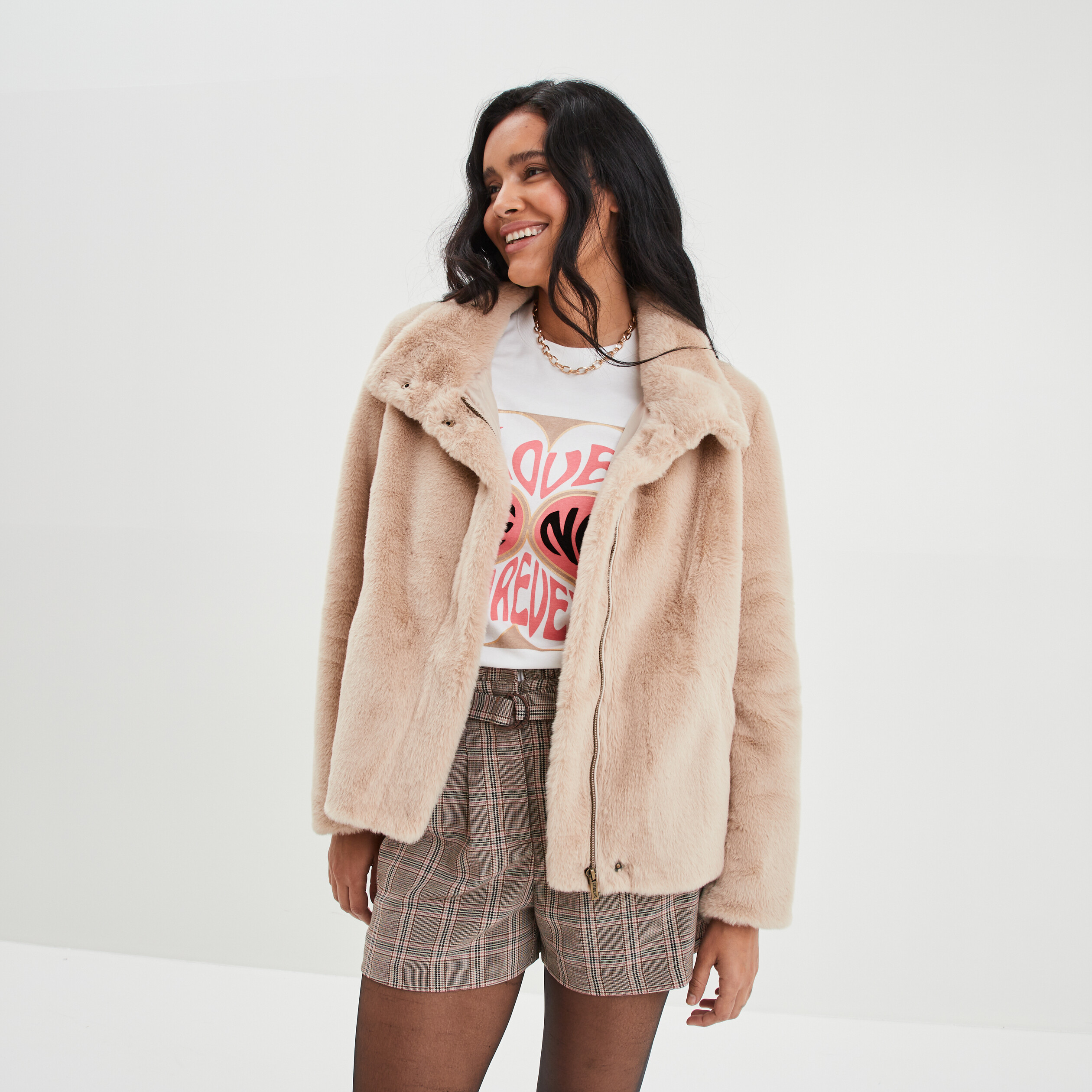 Veste imitation fourrure col montant beige femme | La Halle