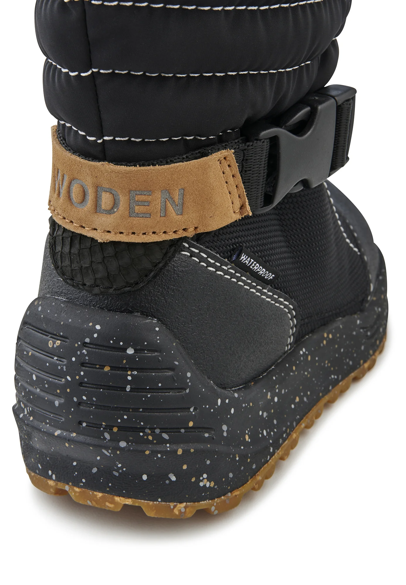 Botas de nieve de madera