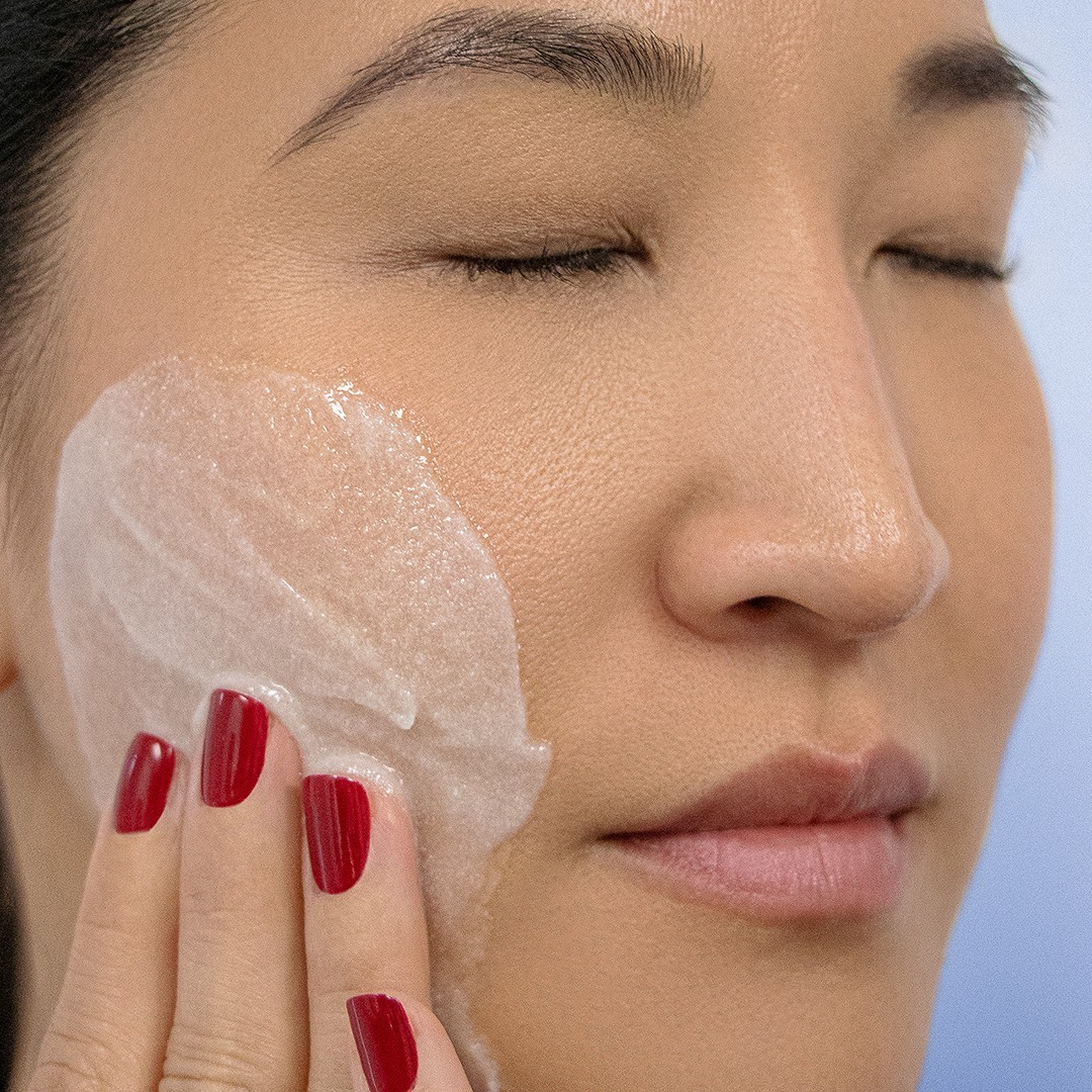 POLISH SENSITIVE SKIN