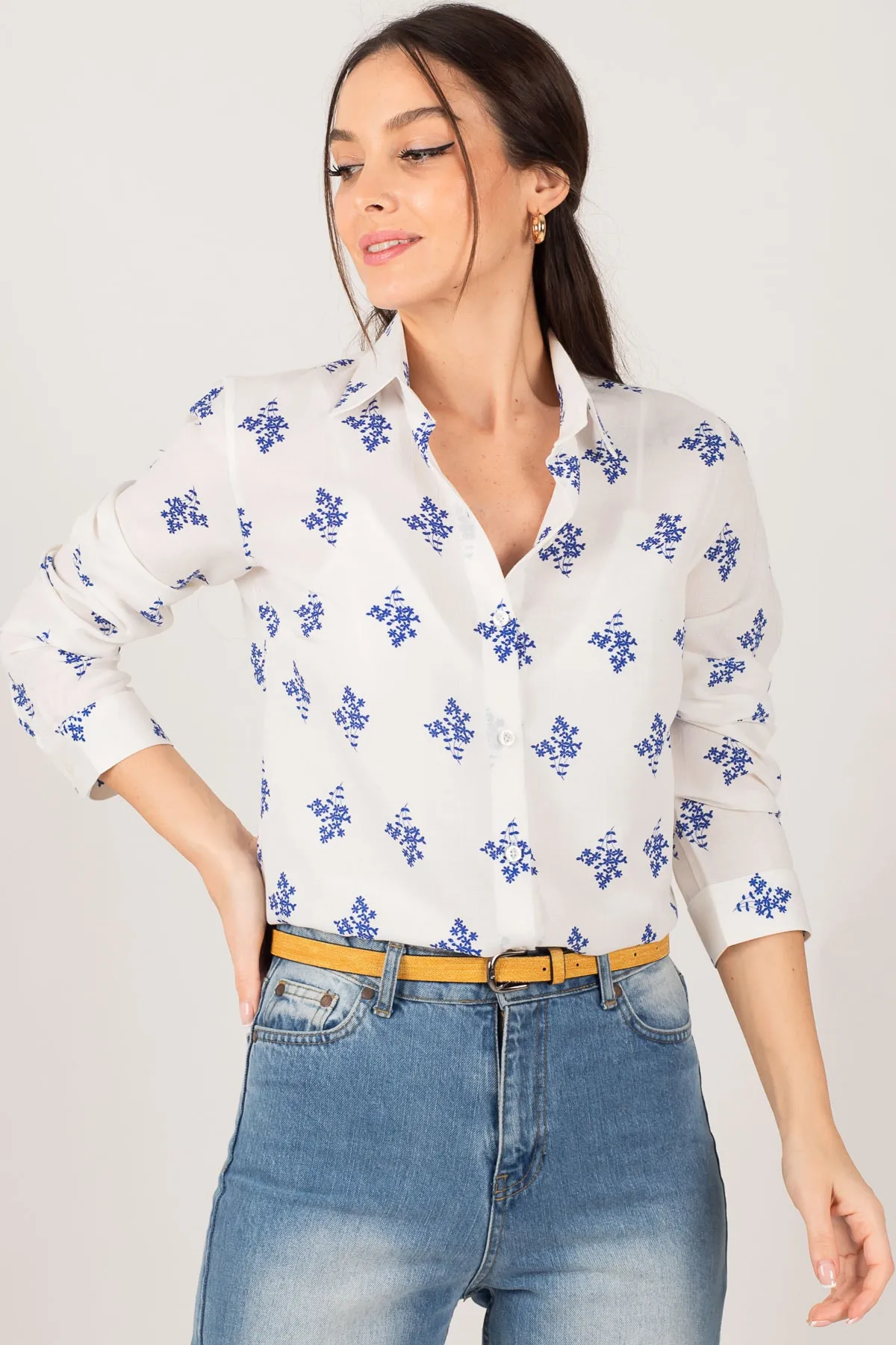 armonika  Damen-Langarmhemd mit Saks-Blumenmuster ARM-22K001110
