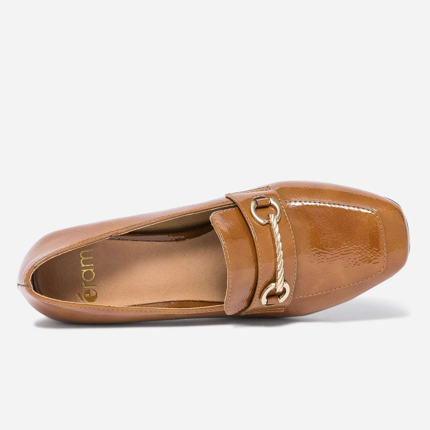 Mocassin à talon camel verni