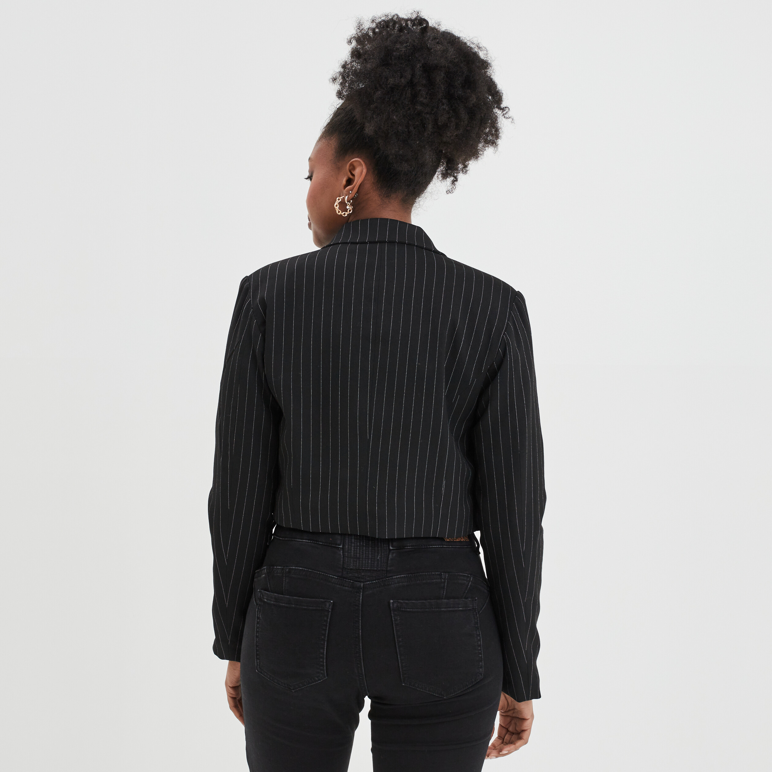 Veste blazer cropped Liberto noir femme | La Halle