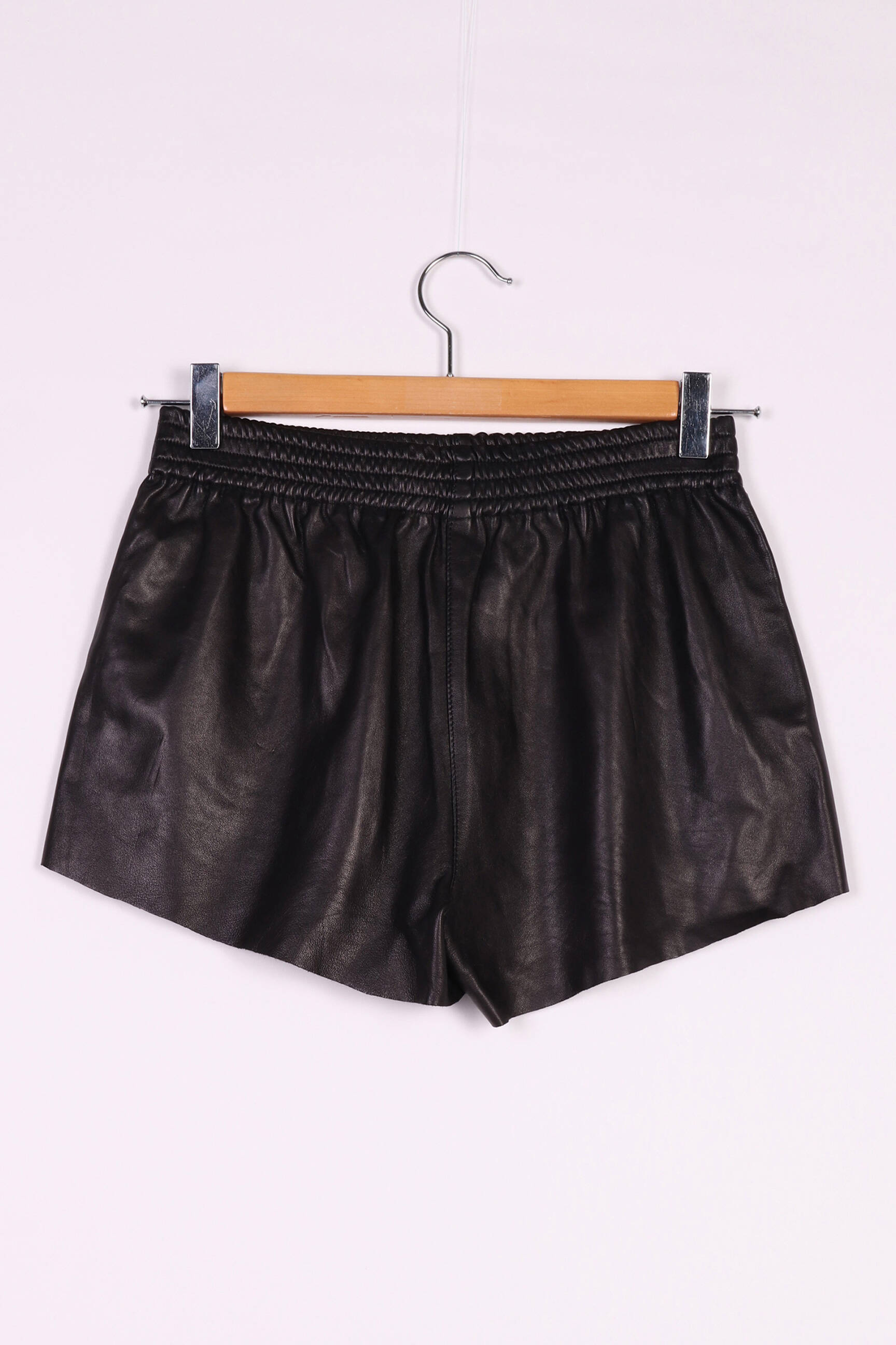 Neshamanh N Shorts 1 Femme couleur noir
