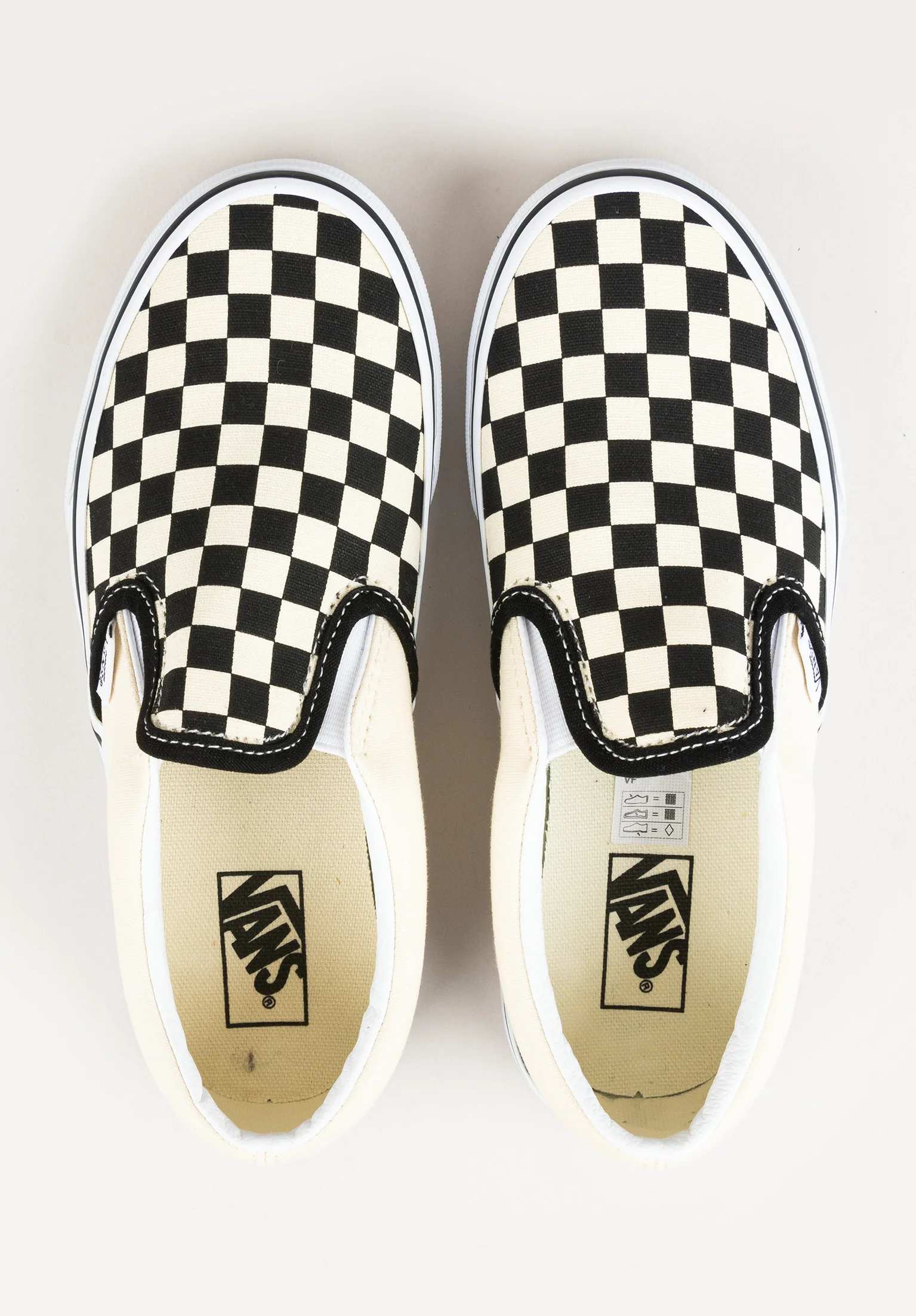 UY Classic Slip-On