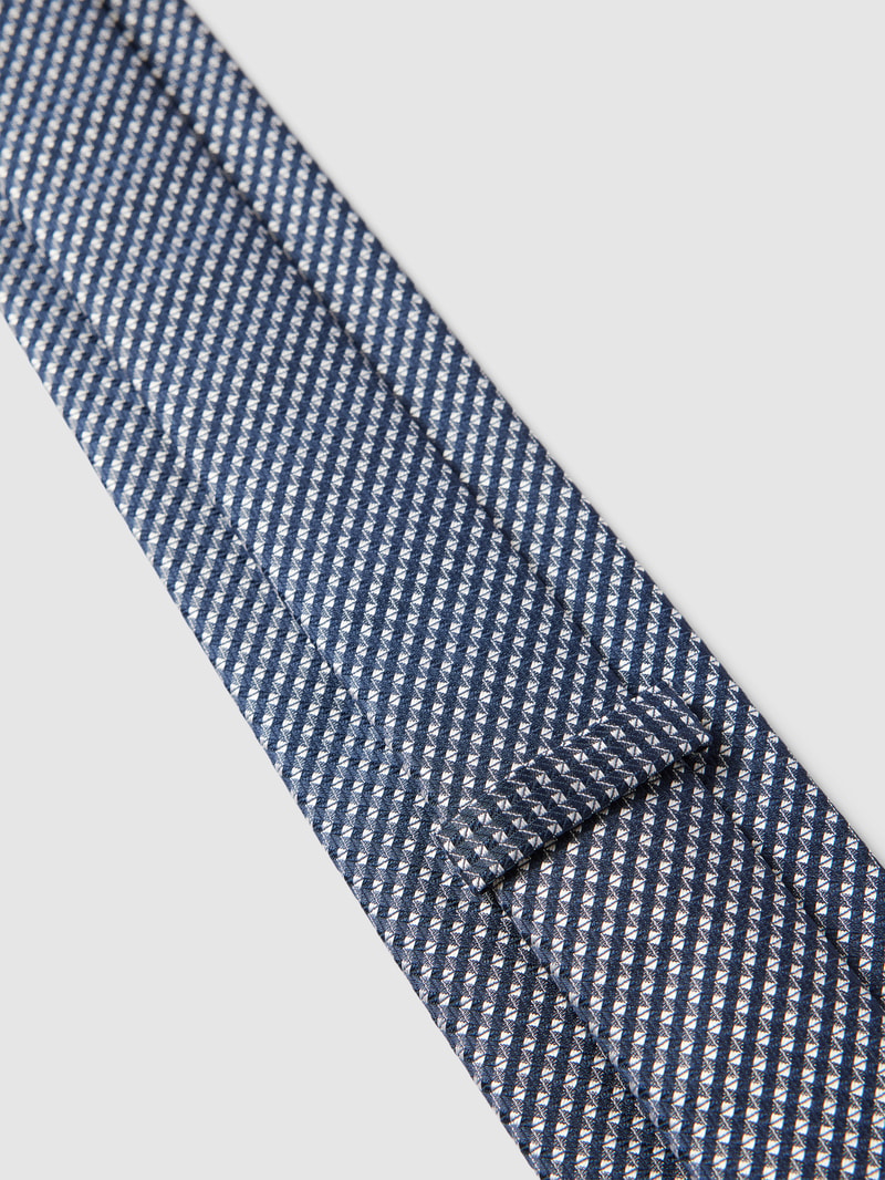 Krawatte mit Allover-Muster (7,5 cm) in marineblau