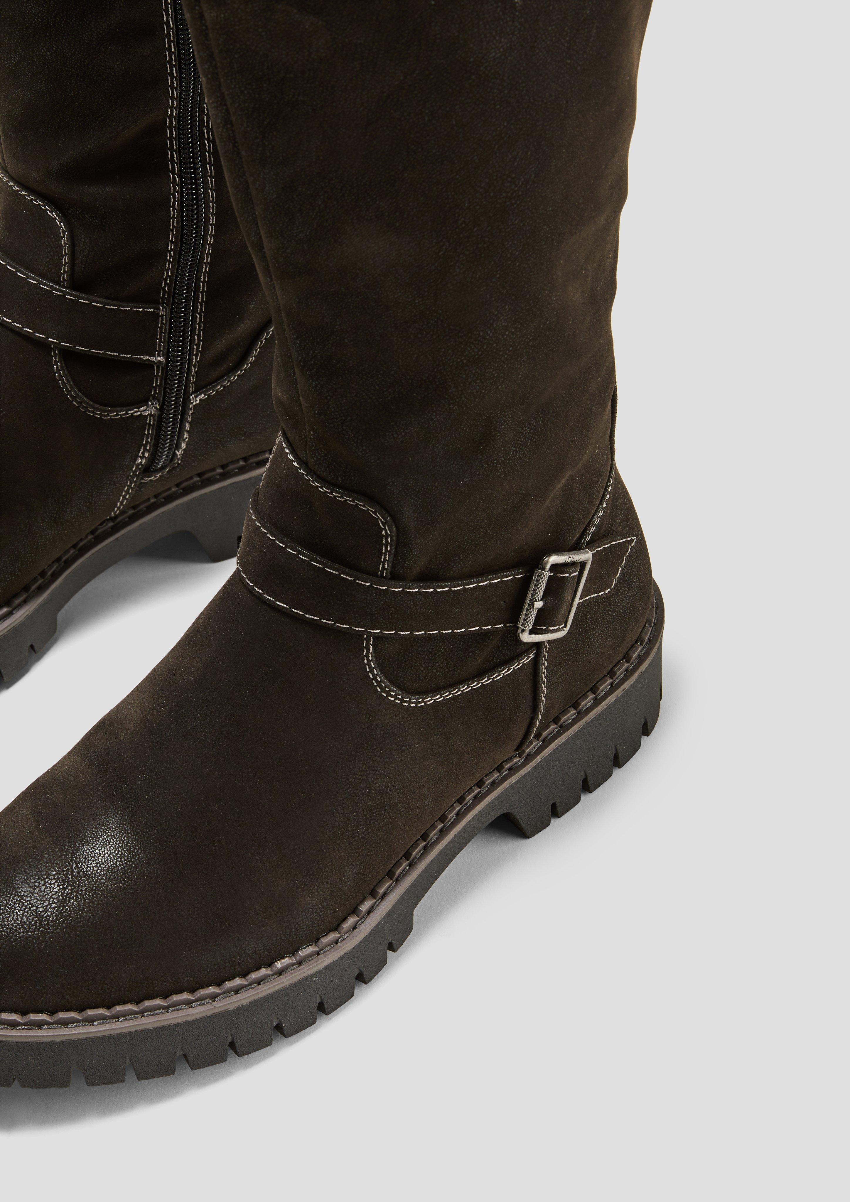 Stiefel mit Dornschließe  6008599-001
