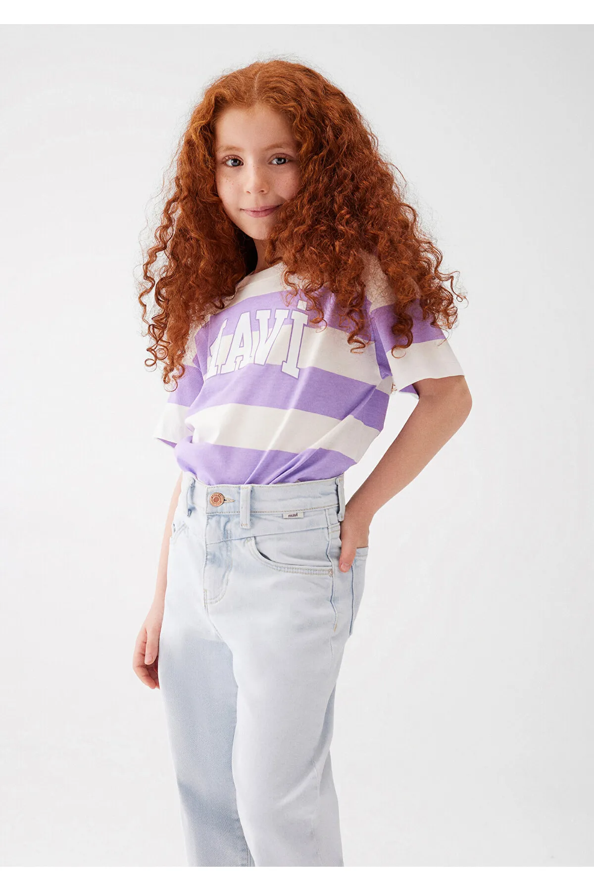 Mavi  Lila gestreiftes T-Shirt mit Logo-Aufdruck, Loose Fit / Loose Relaxed Fit7610191-70506