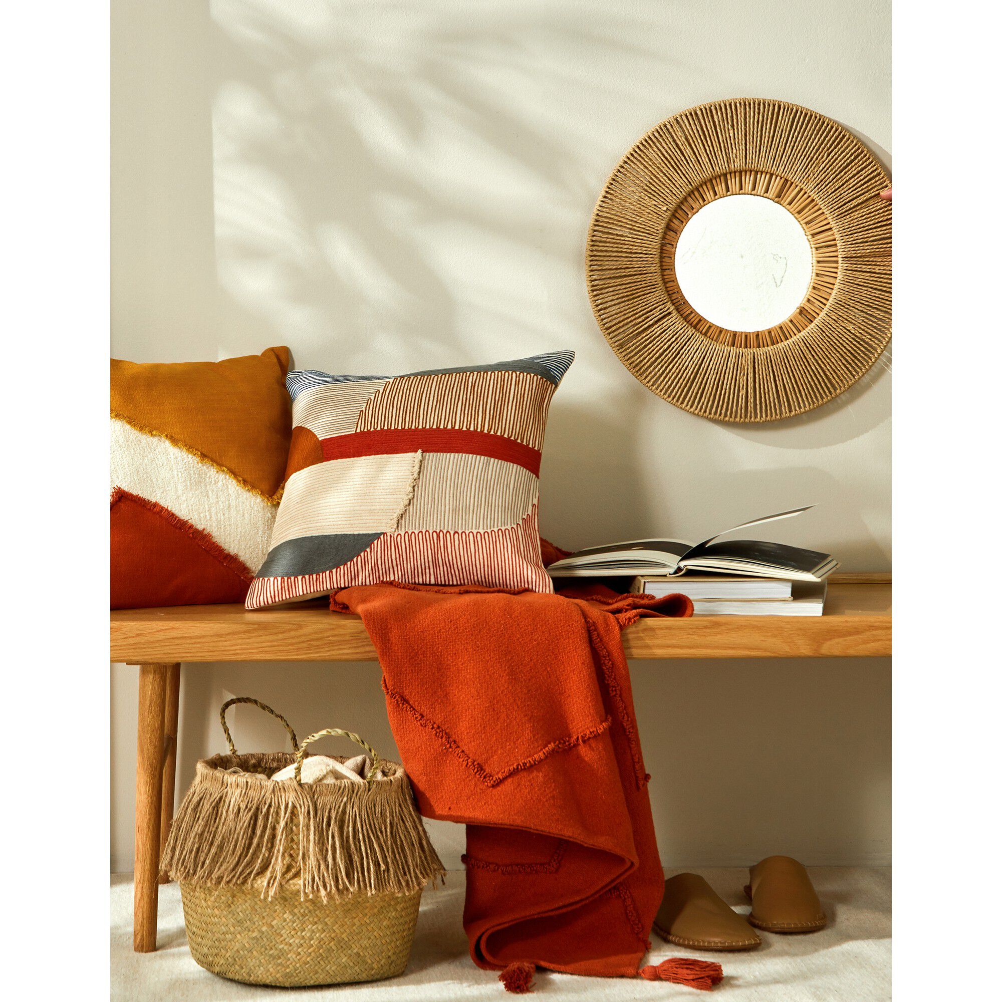 Miroir rond en rotin