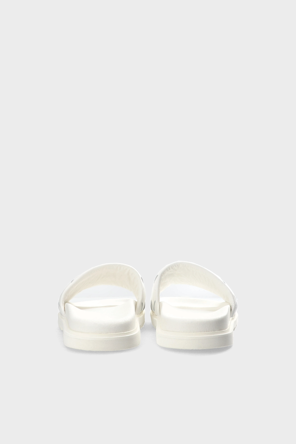 CPH711 soft vitello white