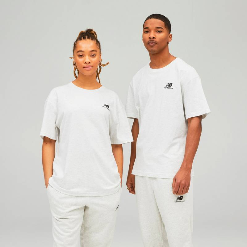 NEW BALANCE Essentials T-Shirt