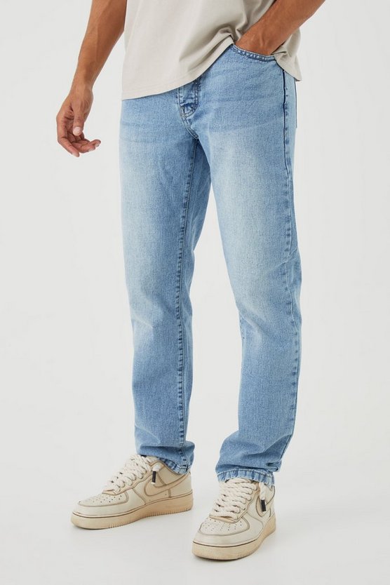 Straight Rigid Jean