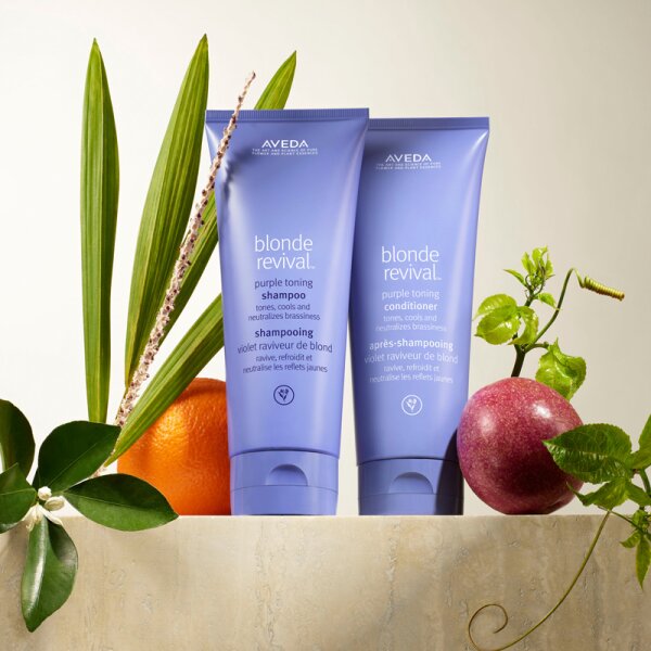 AVEDA Blonde Revival Purple Toning Conditioner
