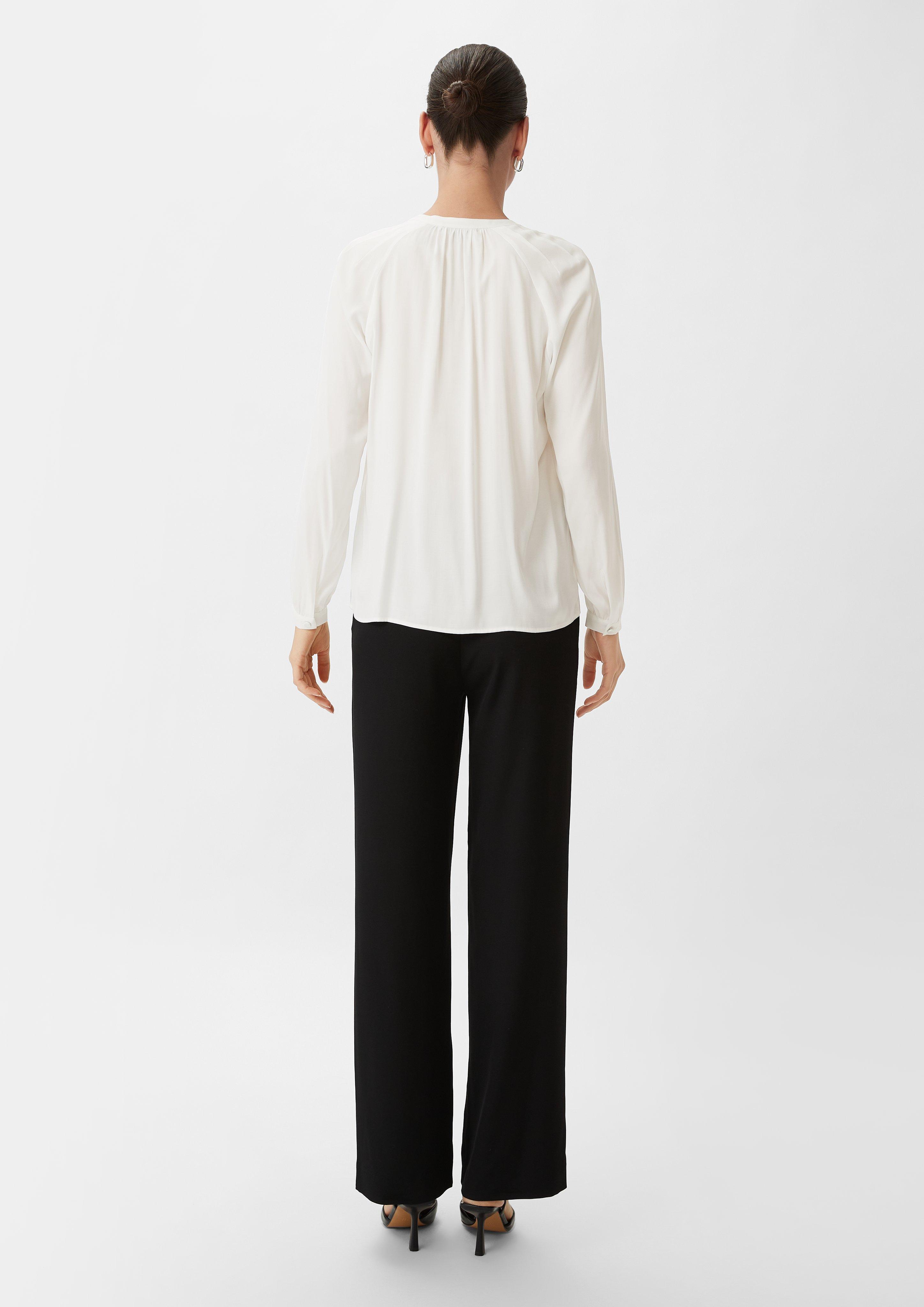 Satinbluse aus Viskosemix - weiß