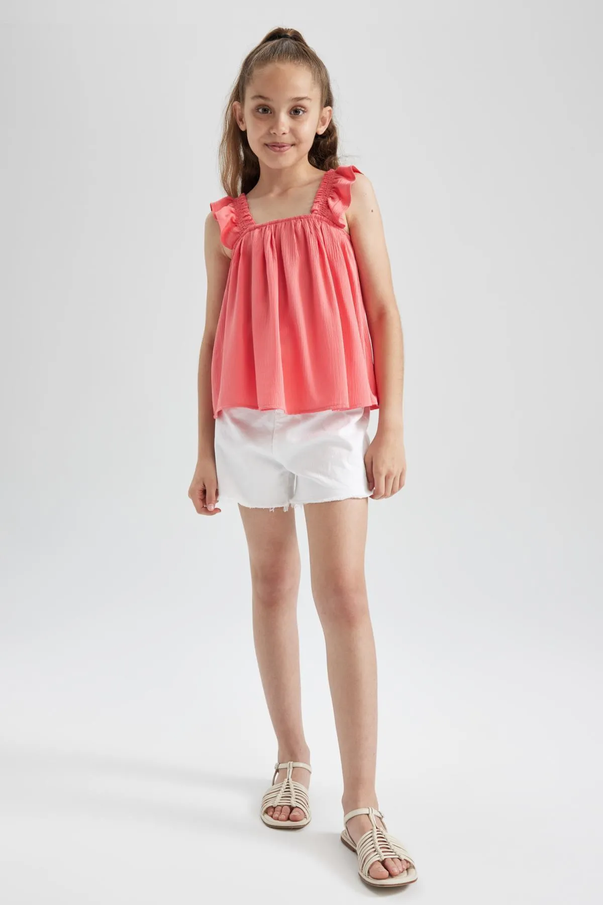 DeFacto  Ärmellose Viskosebluse für Mädchen Y9152a622hs