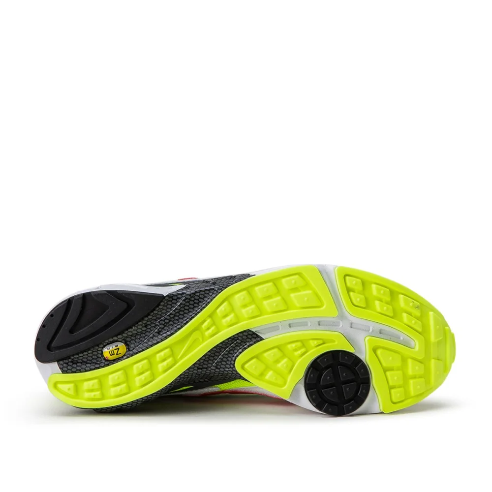 Nike Air Ghost Racer AT5410-100 / weiss